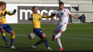 Hamza Čataković zabio novi gol za Trenčin, lijepo je "poklopio" loptu