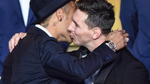 Neymar poslao poruku Messiju nakon što je žrijeb spojio PSG i Barcelonu