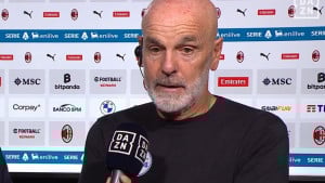 Pioli se uživo na TV-u svađao s legendarnim napadačem:  "Gledaš li ti utakmice?"