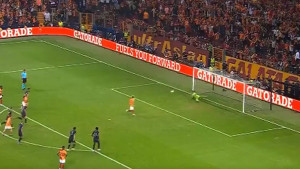 Icardi je prišao lopti, a onda je stadion eksplodirao: Igrači Bayerna su shvatili gdje su došli
