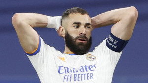 Benzema osuo paljbu nakon sramote u El Clasicu: "Probudim se, a oni igraju FIFA-u i piju"