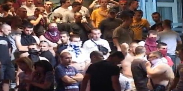Sukob navijača u Sofiji, povrijeđena dva policajca