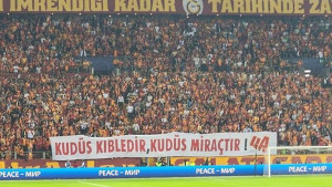 Navijači Galatasaraya poslali poruku Palestini, prozvali svoju zvijezdu, dobili su šamarčinu!