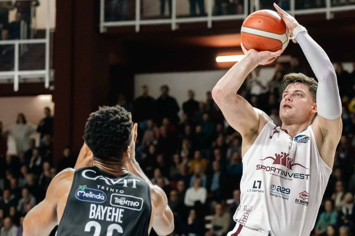Italijani ne prestaju pričati o Alibegoviću: Amar je MVP koji poklanja san cijeloj regiji Italijani ne prestaju pričati o Alibegoviću: Amar je MVP koji poklanja san cijeloj regiji