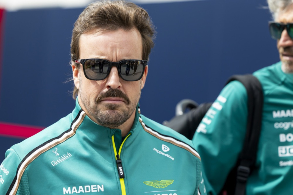 Fernando Alonso na korak od šokantnog povratka u bivšu ekipu? Fernando Alonso na korak od šokantnog povratka u bivšu ekipu?