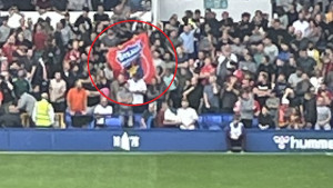 Zastava balkanskog velikana na meču Evertona i Liverpoola zgrozila je apsolutno sve