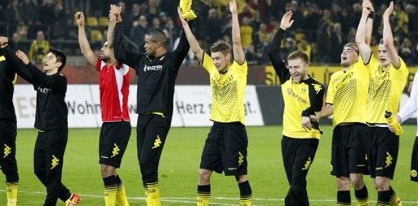 Dortmund u Augsburgu ovjerava titulu?