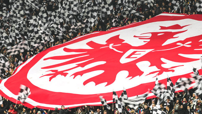 Navijači Eintrachta spremaju pakao igračima Benfice