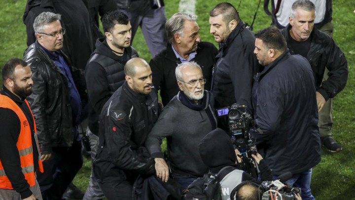 Nije sila Grčkom savezu mila: PAOK i predsjednik revolveraš dobili žestoku kaznu!