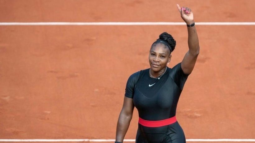 Serena Williams udara k'o ranije, ali odjećom je zbunila gledatelje 