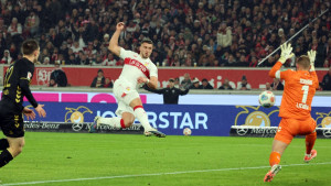 Sačuvajte nešto i za Vels: Demirović je opet pogodio!
