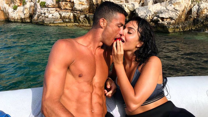 Milioni natjerali Ronaldovu Georginu da se ponovo skine