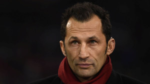 Hasan Salihamidžić na svoj način prati trening Bayerna