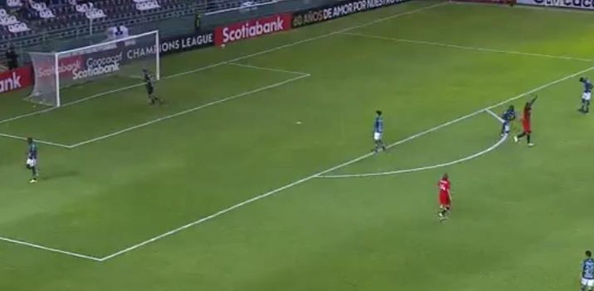 Iz Meksika nam dolazi efektan autogol koji će dominirati na TV špicama