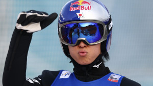 Domen Prevc oduševio Slovence, ali priču dana "ukrao" je Ryoyu Kobayashi
