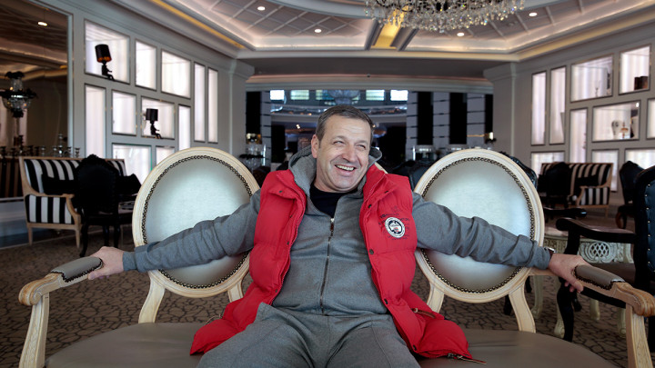 "Sarajevski klubovi zovu za Fanima, i jedni i drugi. Za sada su im slabe ponude..."