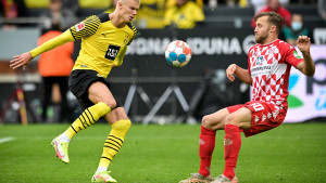 Borusia Dortmund novi lider, nezaustavljivi Haaland ispred Lewandowskog