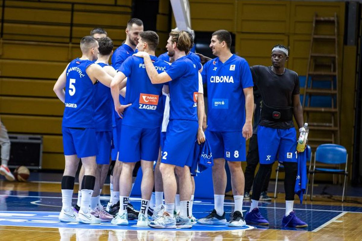 Navijači u Zagrebu žestoki: "Cibona je dotaknula još jedno dno za koje nismo znali niti da postoji" Navijači u Zagrebu žestoki: "Cibona je dotaknula još jedno dno za koje nismo znali niti da postoji"
