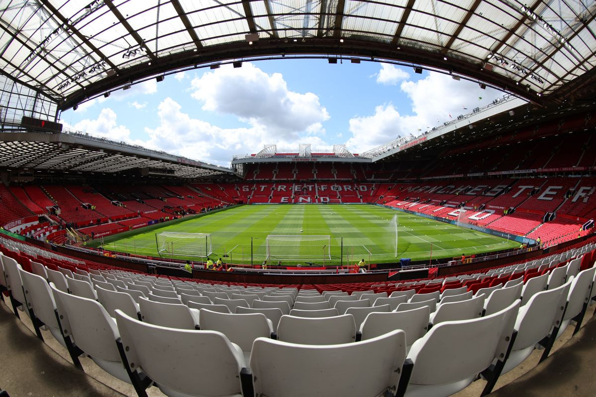 Manchester United pravi šokantan potez: Na Old Trafford stiže napadač koji je bez kluba! Manchester United pravi šokantan potez: Na Old Trafford stiže napadač koji je bez kluba!