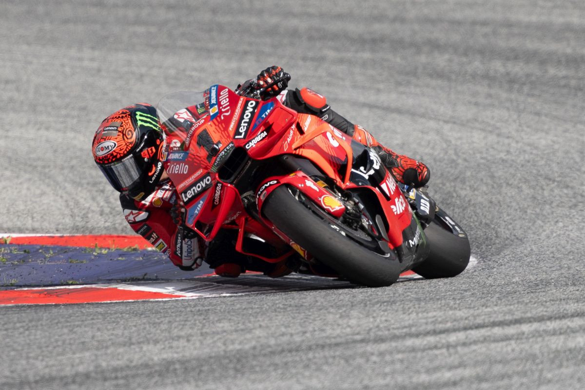 Pecco Bagnaia izdominirao na Red Bull Ringu i preuzeo lidersku poziciju u MotoGP-u Pecco Bagnaia izdominirao na Red Bull Ringu i preuzeo lidersku poziciju u MotoGP-u