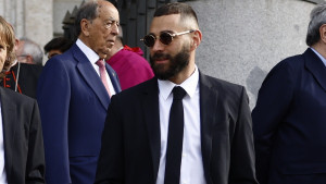 Real Madrid dovodi veliko pojačanje iz Njemačke, a najvažniji zadatak u tome obavlja Benzema 