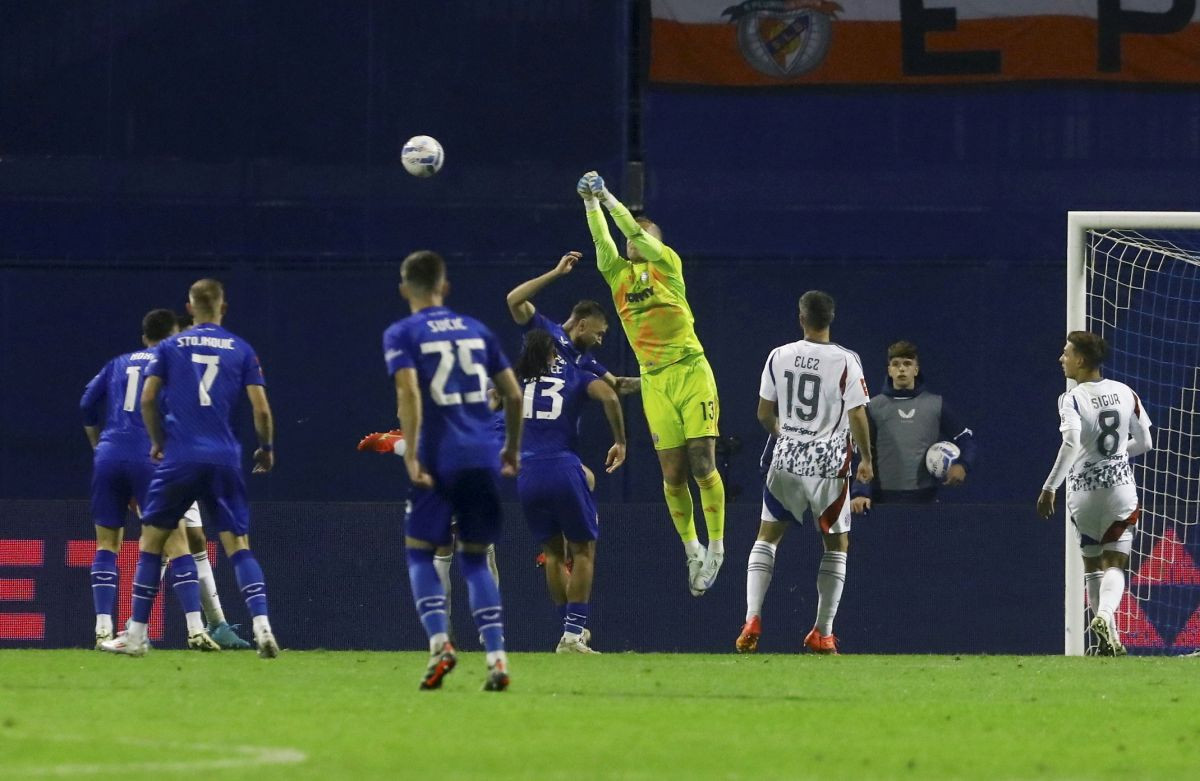 Tokom derbija Hajduk - Dinamo počela jagma za mladu zvijezdu: Prvo Benfica, pa Inter, a onda... Tokom derbija Hajduk - Dinamo počela jagma za mladu zvijezdu: Prvo Benfica, pa Inter, a onda...