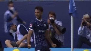 Igrač Bochuma kao Messi: Sve redom prošao, pa postigao gol