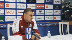 Sablić: Nije mi jasno zašto sudija čeka sa žutim kartonom i onda sve zakuha...