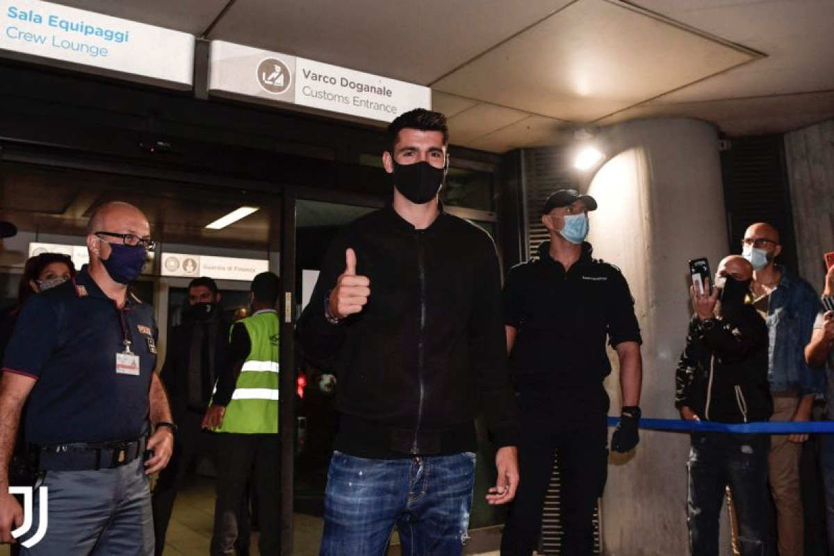 Ništa od dolaska Džeke: Morata sletio u Torino, Juventus mu poželio dobrodošlicu!