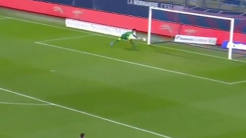 Nezapamćen autogol golmana u Francuskoj