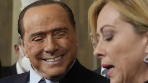 Berlusconi igračima obećao autobus pun prostitutki, ovome se nije ni sam nadao