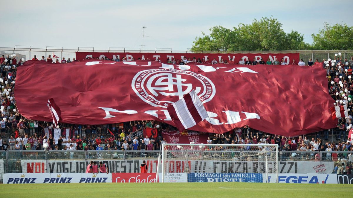 Livorno proživljava najteže dane u historiji kluba Livorno proživljava najteže dane u historiji kluba