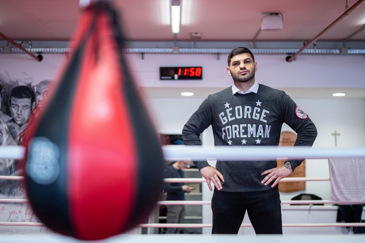 Filip Hrgović upravo je izazvao brutalnu nokaut mašinu: "Da vidimo je li zaista novi Tyson" Filip Hrgović upravo je izazvao brutalnu nokaut mašinu: "Da vidimo je li zaista novi Tyson"