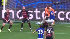 Polufinale tek krenulo, a Edin Džeko je već postigao golčinu - Inter vodi protiv Milana!