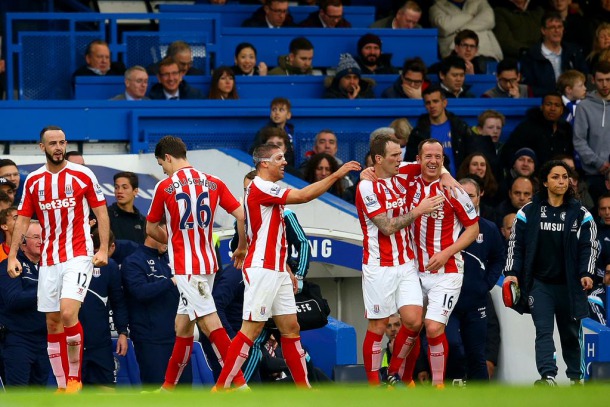 Charlie Adam često zabija sa svoje polovice Charlie Adam često zabija sa svoje polovice