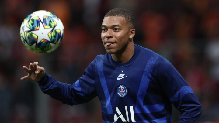 Deschamps vratio Mbappea nazad u PSG