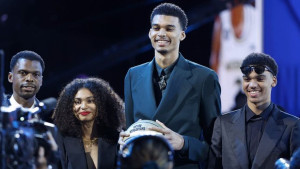 Društvene mreže "gore" zbog prelijepe sestre nove NBA zvijezde