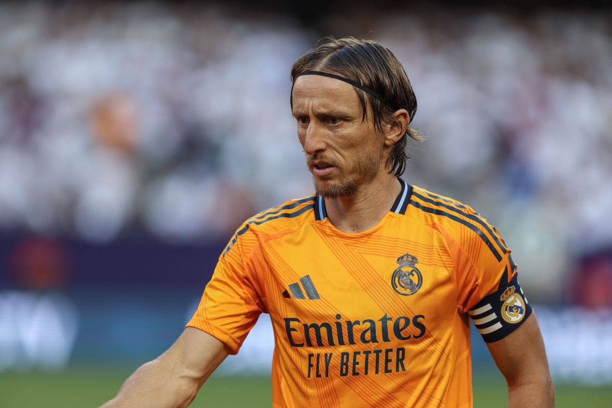 Od svih igrača Luka Modrić je samo jednog zamolio da ne napušta Real Madrid: "Ne možeš otići" Od svih igrača Luka Modrić je samo jednog zamolio da ne napušta Real Madrid: "Ne možeš otići"