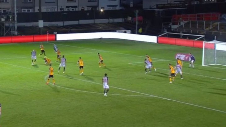 Shelvey ne zna zabiti normalan gol: Na spektakularan način spasio Newcastle blamaže
