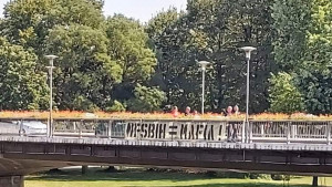 U Zenici osvanuo transparent sa oštrom porukom upućenoj NFSBiH