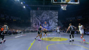 Miloš Obilić osvanuo na južnoj tribini uz pjesmu: "Svaki Turčin zna, svaka bula zna..."