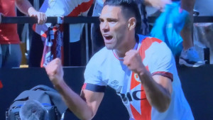 Ludnica u malom madridskom derbiju i Falcaov debi za pamćenje