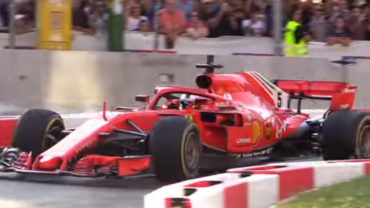 Navijači Ferrarija su se baš radovali atrakciji u Milanu, ali sve je uništio Vettel