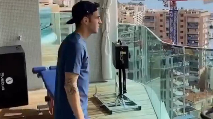 Niko nema bolji pogled iz izolacije od Fabregasa, ali je svejedno poludio