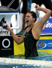 Stephanie Rice operisala rame