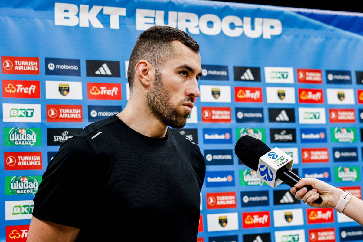 Fenomenalno zakucavanje nije prošlo neopaženo: Ferrell i Kamenjaš oduševili u Eurocupu Fenomenalno zakucavanje nije prošlo neopaženo: Ferrell i Kamenjaš oduševili u Eurocupu