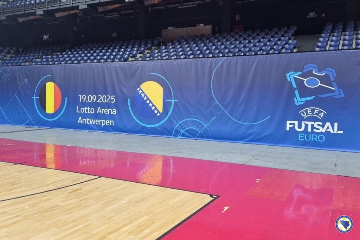 Futsal reprezentacija BiH odradila prvi zvanični trening u Belgiji Futsal reprezentacija BiH odradila prvi zvanični trening u Belgiji