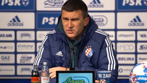 Igrači Dinama se brukali, a zatim se na vratima svlačionice pojavio bijesni Sergej Jakirović