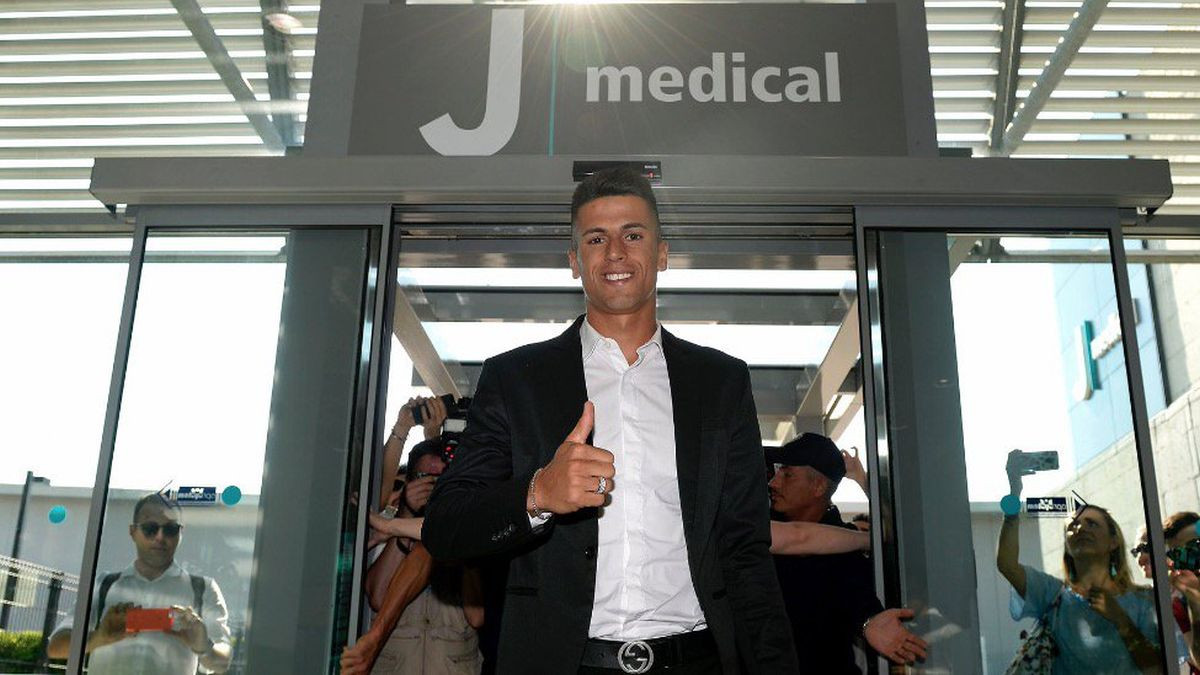 Zvanično: Joao Cancelo novi igrač Juventusa 