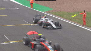 Jučer katastrofa, a danas spektakl: Beganović oduševio Bosnu i Hercegovinu nastupom na Silverstoneu!